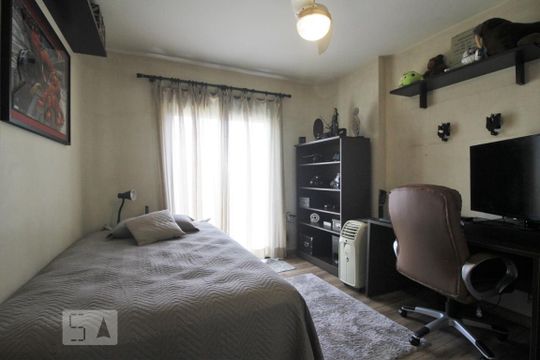 Suíte 1 de apartamento à venda com 3 quartos, 180m² em Vila Suzana, São Paulo