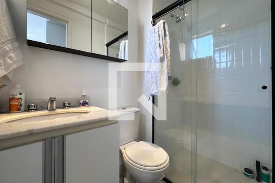 Banheiro Suíte de apartamento à venda com 2 quartos, 96m² em Santo Amaro, São Paulo
