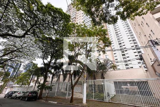 Fachada de apartamento à venda com 2 quartos, 96m² em Santo Amaro, São Paulo