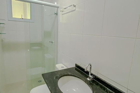 Banheiro de apartamento para alugar com 1 quarto, 40m² em Parque da Mooca, São Paulo