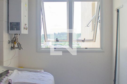 Área de serviço de apartamento à venda com 3 quartos, 78m² em Partenon, Porto Alegre