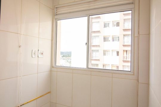 Área de Serviço de apartamento para alugar com 2 quartos, 47m² em Jardim Alexandria, Várzea Paulista