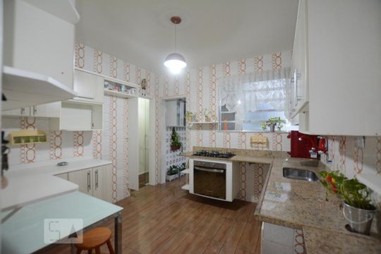 Cozinha de apartamento para alugar com 2 quartos, 70m² em Vila da Penha, Rio de Janeiro