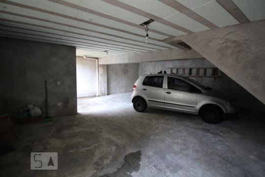 Garagem de casa à venda com 3 quartos, 223m² em Vila Matilde, São Paulo
