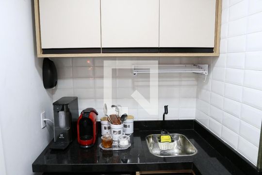 Área de Serviço de apartamento à venda com 2 quartos, 33m² em Vila Pierina, São Paulo