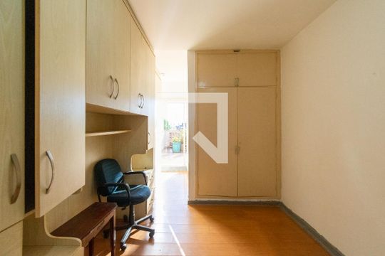Suíte  de casa à venda com 3 quartos, 200m² em Vila Parque Jabaquara, São Paulo