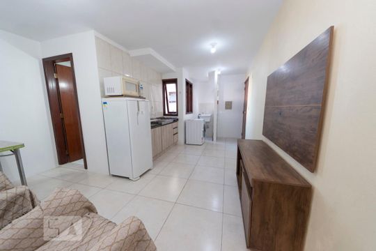 Sala de apartamento para alugar com 1 quarto, 38m² em Centro, São Leopoldo