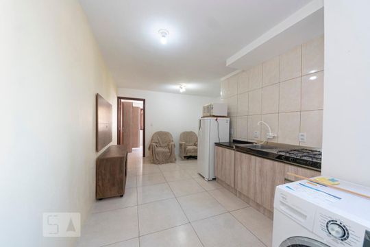 Cozinha de apartamento para alugar com 1 quarto, 38m² em Centro, São Leopoldo