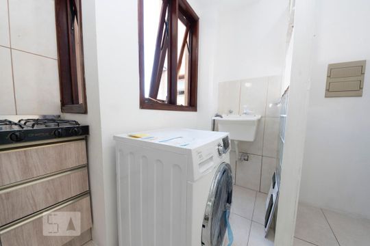 Cozinha e Área de Serviço de apartamento para alugar com 1 quarto, 38m² em Centro, São Leopoldo