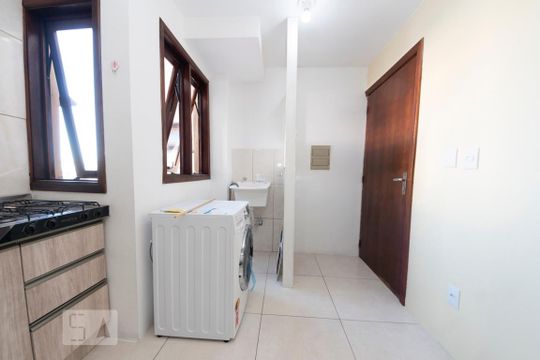Cozinha e Área de Serviço de apartamento para alugar com 1 quarto, 38m² em Centro, São Leopoldo