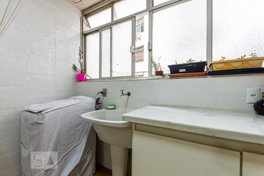 Área de Serviço de apartamento à venda com 4 quartos, 159m² em Ingá, Niterói