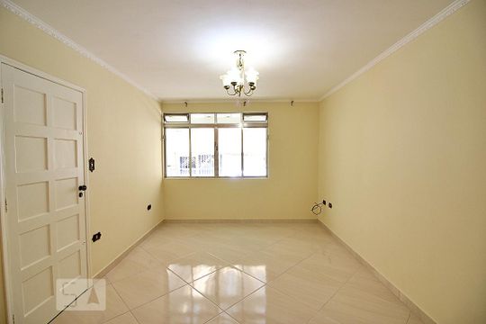 Sala  de casa para alugar com 2 quartos, 110m² em Jordanópolis, São Bernardo do Campo