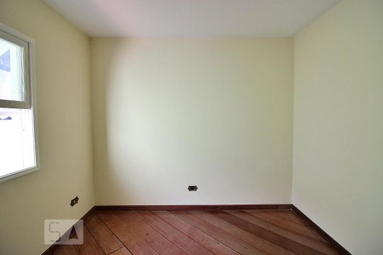 Quarto 2 de casa para alugar com 2 quartos, 110m² em Jordanópolis, São Bernardo do Campo