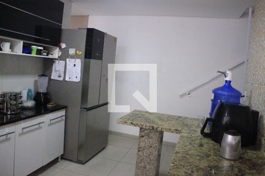 Cozinha de casa à venda com 3 quartos, 130m² em Jardim Aliança, Guarulhos