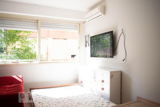 Sala de Estar/Quarto de kitnet/studio para alugar com 1 quarto, 22m² em Centro Histórico, Porto Alegre