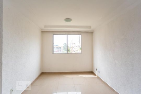 Apartamento para alugar com 2 quartos, 42m² em São Pedro, Osasco