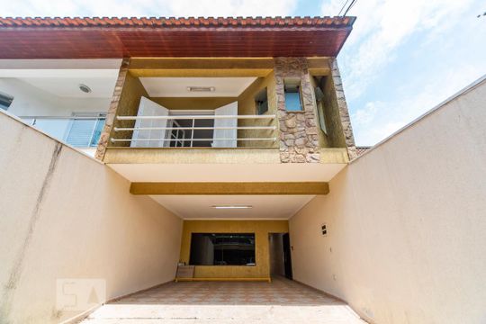 Fachada de casa à venda com 4 quartos, 286m² em Jardim, Santo André