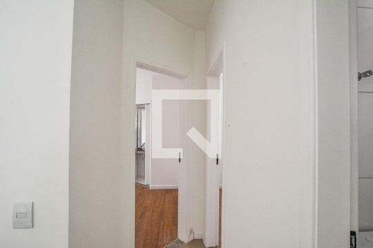 Sala de apartamento para alugar com 2 quartos, 100m² em Vila Camilópolis, Santo André