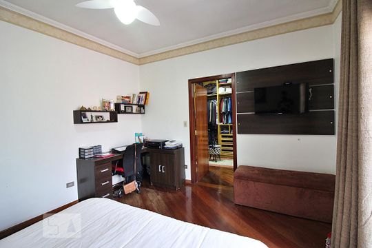 Quarto 1 - Suíte de casa para alugar com 3 quartos, 300m² em Centro, Diadema