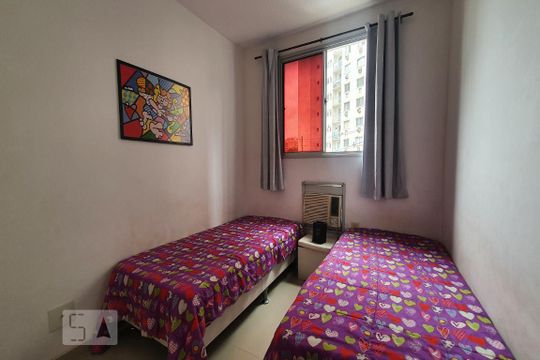 Quarto 1 de apartamento para alugar com 2 quartos, 52m² em Barra da Tijuca, Rio de Janeiro