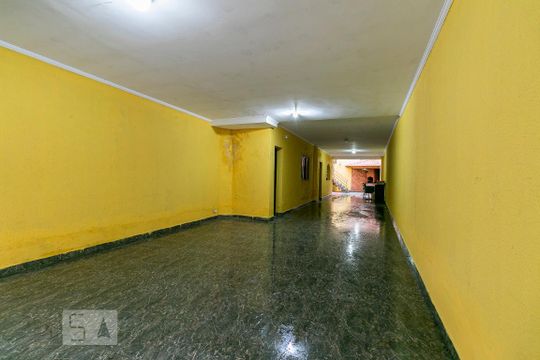 Garagem de casa à venda com 4 quartos, 270m² em Vila Centenario, São Paulo