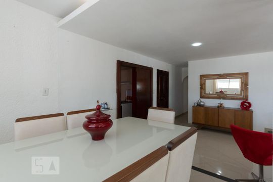 Sala de apartamento à venda com 3 quartos, 200m² em Tijuca, Rio de Janeiro