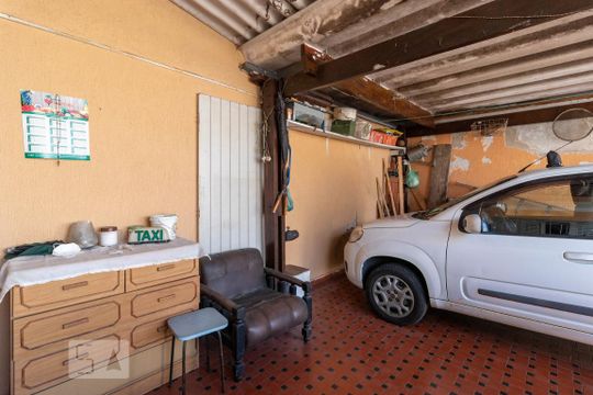 Garagem de casa à venda com 3 quartos, 178m² em Parada Inglesa, São Paulo