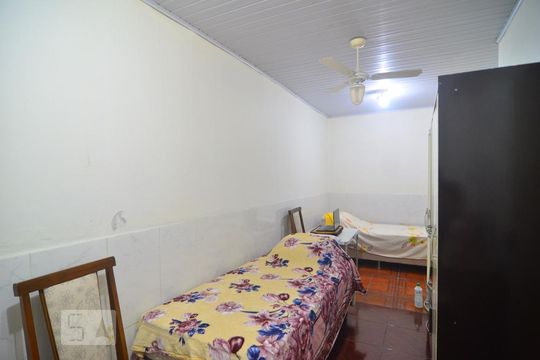 Quarto 2 de casa à venda com 3 quartos, 136m² em Rio Branco, Canoas
