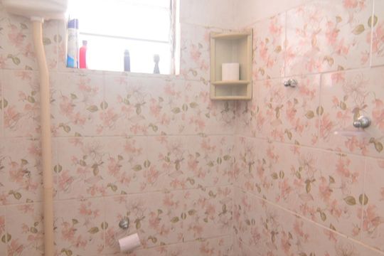 Banheiro de casa à venda com 3 quartos, 136m² em Rio Branco, Canoas
