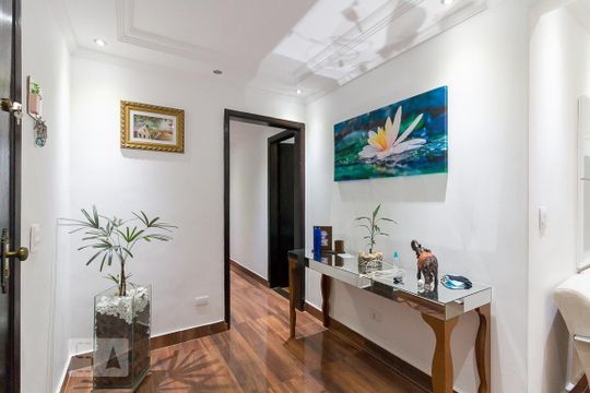 Sala de casa à venda com 3 quartos, 300m² em Jardim Rosa de França, Guarulhos