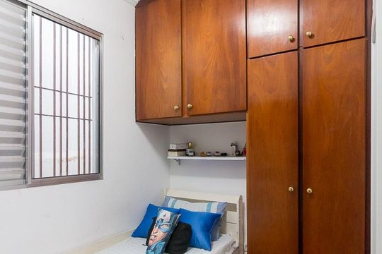 Quarto 1 de casa à venda com 3 quartos, 300m² em Jardim Rosa de França, Guarulhos
