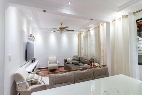 Sala de casa à venda com 3 quartos, 300m² em Jardim Rosa de França, Guarulhos