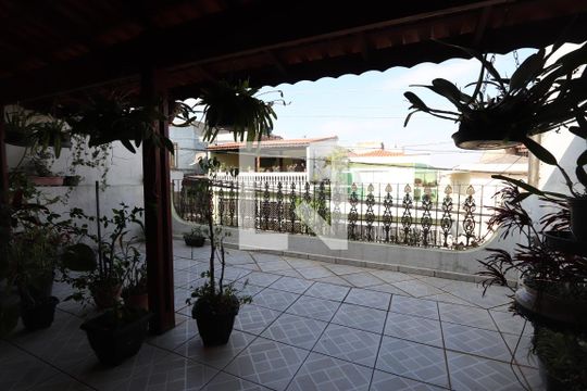 Varanda da suíte de casa à venda com 3 quartos, 180m² em Vila Tolstoi, São Paulo