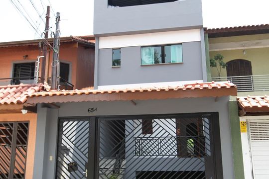 Fachada de casa de condomínio para alugar com 3 quartos, 130m² em Jardim Nossa Senhora do Carmo, São Paulo