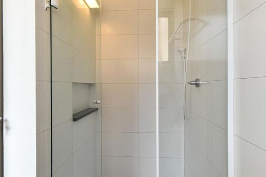 Suíte - Banheiro de apartamento à venda com 3 quartos, 117m² em Liberdade, São Paulo