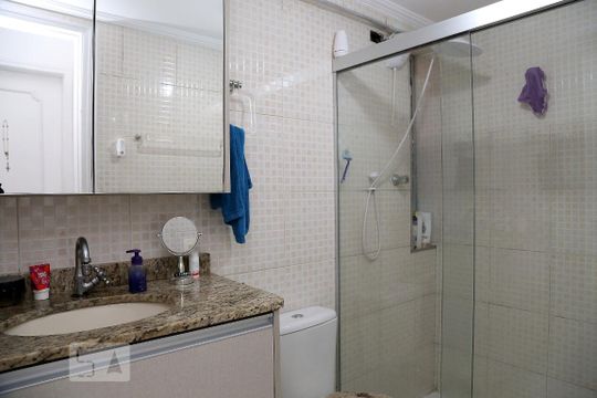 Banheiro de apartamento para alugar com 2 quartos, 58m² em Vila Andrade, São Paulo