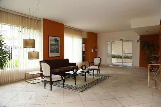 Hall social de apartamento para alugar com 2 quartos, 58m² em Vila Andrade, São Paulo