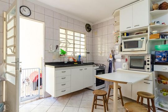 Cozinha de casa à venda com 4 quartos, 210m² em São Judas, São Paulo