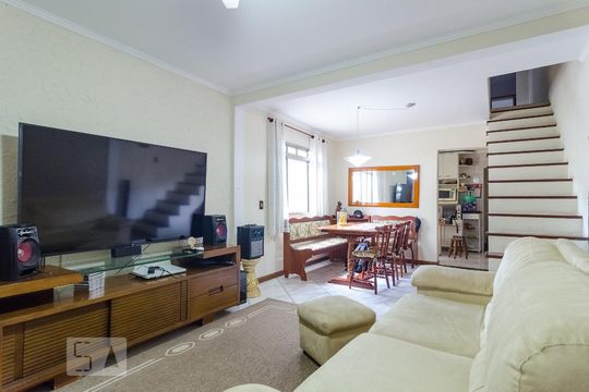 Casa à venda com 4 quartos, 210m² em São Judas, São Paulo