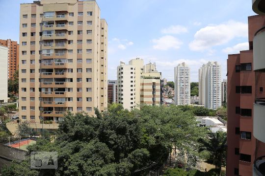 Vista da Varanda de apartamento para alugar com 3 quartos, 150m² em Vila Suzana, São Paulo