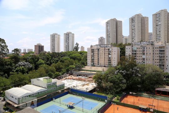Vista da Suíte de apartamento para alugar com 3 quartos, 150m² em Vila Suzana, São Paulo