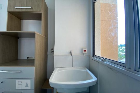 Área de Serviço de apartamento para alugar com 2 quartos, 49m² em Vila das Belezas, São Paulo