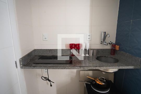 Cozinha  de apartamento à venda com 1 quarto, 20m² em Botafogo, Rio de Janeiro