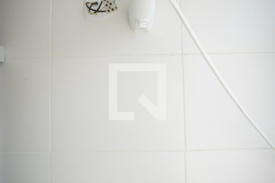 Banheiro de apartamento à venda com 1 quarto, 20m² em Botafogo, Rio de Janeiro