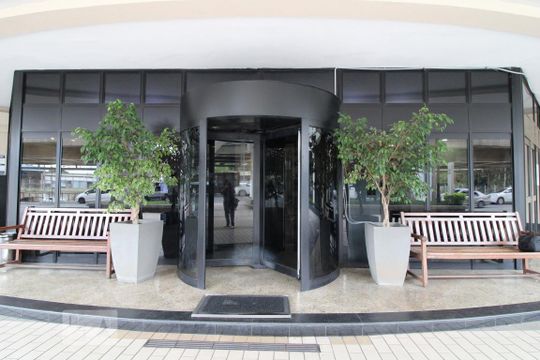 Fachada de apartamento à venda com 1 quarto, 43m² em Vila Congonhas, São Paulo