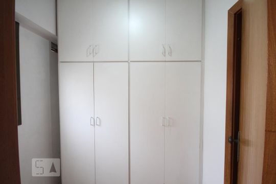 Quarto de Serviço de apartamento à venda com 3 quartos, 110m² em Vila Gumercindo, São Paulo