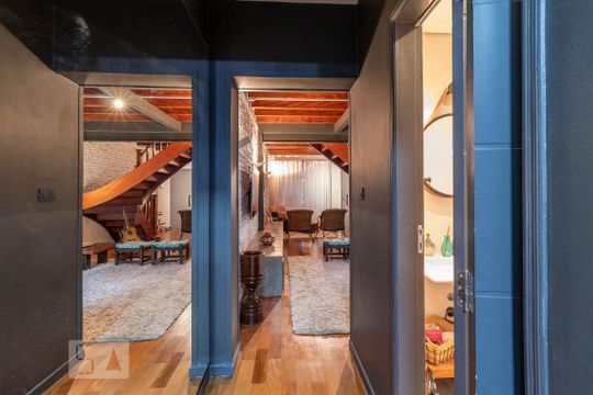 Corredor Térreo de casa à venda com 3 quartos, 270m² em Jardim São Paulo(zona Norte), São Paulo