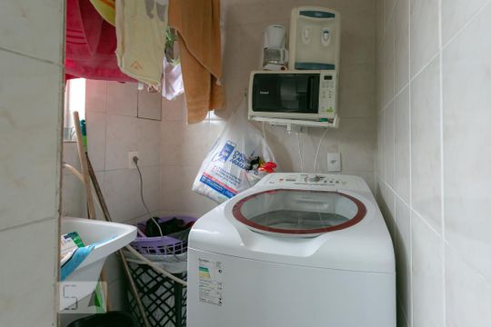 Área de Serviço de apartamento para alugar com 2 quartos, 65m² em Ipiranga, Belo Horizonte