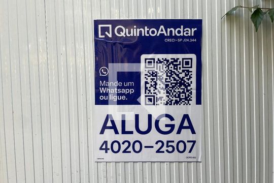 Placa de casa de condomínio para alugar com 3 quartos, 180m² em Jardim Barbacena, Cotia
