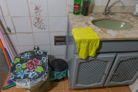 Banheiro de apartamento à venda com 2 quartos, 112m² em Campos Elíseos, São Paulo
